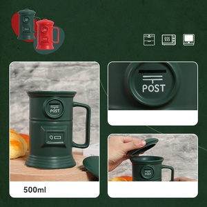 Grande tasse à café en céramique de 500 ml au design rétro de boîte aux lettres avec couvercle – Mug amusant en forme de boîte aux lettres pour boissons et lait, idéal pour la rentrée scolaire - Product Image 4