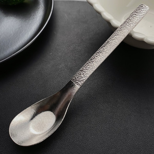 Cuchara de titanio puro con diseño de flor de hielo, ligera, portátil, duradera, estilo retro, para uso en el hogar, hotel, camping al aire libre - Product Image 3