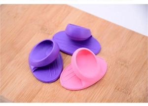 Keuken Siliconen Geïsoleerde Vingerbedden Verdikte Hoge Temperatuur Resistente Anti-Brandende Handschoenen Magnetron Oven Serviesclips - Product Image 4