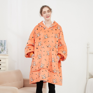 Manta con Capucha de Forro Polar Casual de <span class=keywords><strong>Invierno</strong></span> Más Vendida, Doble Capa, Engrosada, Transpirable, Suave y Cálida, <span class=keywords><strong>Pijama</strong></span> Ponible con Logotipo Frontal - Product Image 4