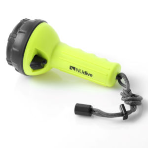 Lampe de plongée LED 300 lumens, étanche à 30 m, faisceau large, angle large, prise en main facile, plastique robuste, IP68, autonomie de 4 heures, tenue à la main - Product Image 2