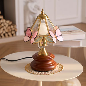 <span class=keywords><strong>Lampe</strong></span> de table Chambre à coucher Chevet Rétro Vintage <span class=keywords><strong>Art</strong></span> déco Bois Métal Vitrail LED Haute qualité Unique <span class=keywords><strong>Lampe</strong></span> de table Jenny Butterfly - Product Image 2