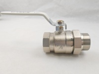 Válvula de Bola de Unión de Latón Niquelado Manual PN25 1/2"-1" Macho x Hembra con Palanca Larga para Agua/Gas OEM
