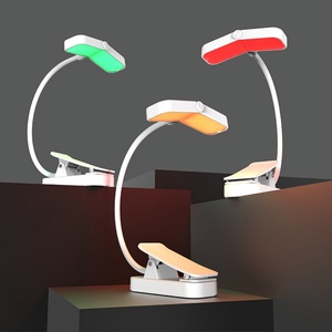 Luz de Lectura con Clip para Protección Ocular para Estudiantes EGH, Luz LED Roja Portátil de 620nm, Mini Lámpara con Clip para Libros - Product Image 1