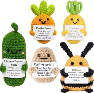 Colección de Muñecos de Ganchillo de la Familia Patata Positiva, Muñecos de Punto de Algodón Hechos a Mano con Forma de Patatas, Peras, Pan, Tostadas y Cacahuetes, Decoración Artística para el Hogar - Product Image 1