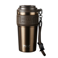 Vente en gros de tasses à café en acier inoxydable avec revêtement céramique de 21 oz, bouteille d'eau à double paroi sous vide, gobelet de voyage isolé avec couvercle 2 en 1
