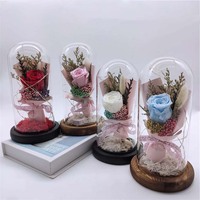 Lampe LED Romantique Saint-Valentin Noël Mariage Décoration Cadeau Fleur Séchée Éternelle Faite à la Main Sous Cloche en Verre Longue Durée