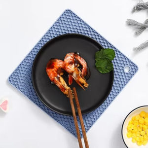 Tapis de cuisson en silicone multifonctionnel carré de qualité alimentaire, résistant à la chaleur, pour micro-ondes, support de pot, motif nid d'abeille - Grande Vente - Product Image 6