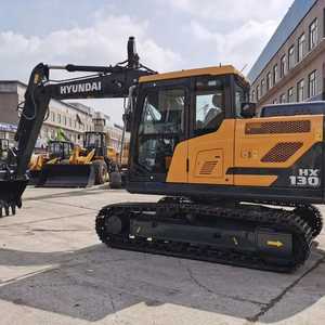 Excavatrice sur chenilles Hyundai HX130 la plus vendue, moteur Cummins, pompe haute performance, boîte de vitesses, moteur en bon état, à vendre - Product Image 6