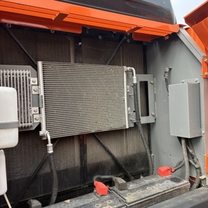 Excavatrice sur chenilles hydraulique d'occasion Hitachi ZX200 / EX200 de 20 tonnes - Product Image 5
