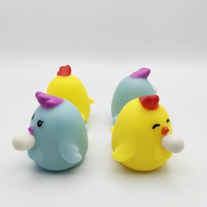 ของเล่นบีบไก่น่ารักคุณภาพสูง บับเบิ้ลส์เอาท์ ตุ๊กตาสัตว์นุ่มนิ่ม TPR ของเล่นบีบสำหรับเด็กชายและเด็กหญิง - Product Image 4