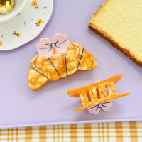 YJL Nouveau design Pince à cheveux en acétate en forme de croissant, motif alimentaire ludique et gourmand, pince à cheveux personnalisée pour femmes