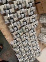 Pièces de moteur OEM ZCEC QSL9 6CT8.3 Tuyau flexible 4063970 4063971, tube de filtre à huile, tuyau de filtre à huile, ligne de filtre à huile