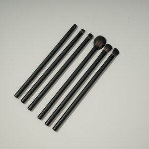 <span class=keywords><strong>Metta</strong></span> Manche en bois noir Kit de pinceaux de maquillage de luxe végan Marque privée Ensemble de pinceaux de maquillage pour fard à paupières en poudre pour le visage personnalisé - Product Image 6