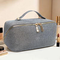 Trousse de Maquillage Esthétique de Luxe avec Paillettes Scintillantes, Grande Capacité, Sacoche de Voyage Plate à Ouverture Facile, Trousse de Toilette avec Poignée Supérieure