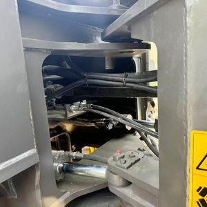 953 pemuat roda 953 bekas kondisi baik di halaman asli bekas pemuat diskon besar - Product Image 2