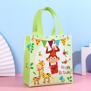 ถุงของขวัญผ้าใยสังเคราะห์แบบไม่ทอ,ถุงผ้าช้อปปิ้งไม่ทอสำหรับงานเลี้ยงวันเกิดเค้กสัตว์<span class=keywords><strong>การ์ตูน</strong></span>น่ารัก - Product Image 4