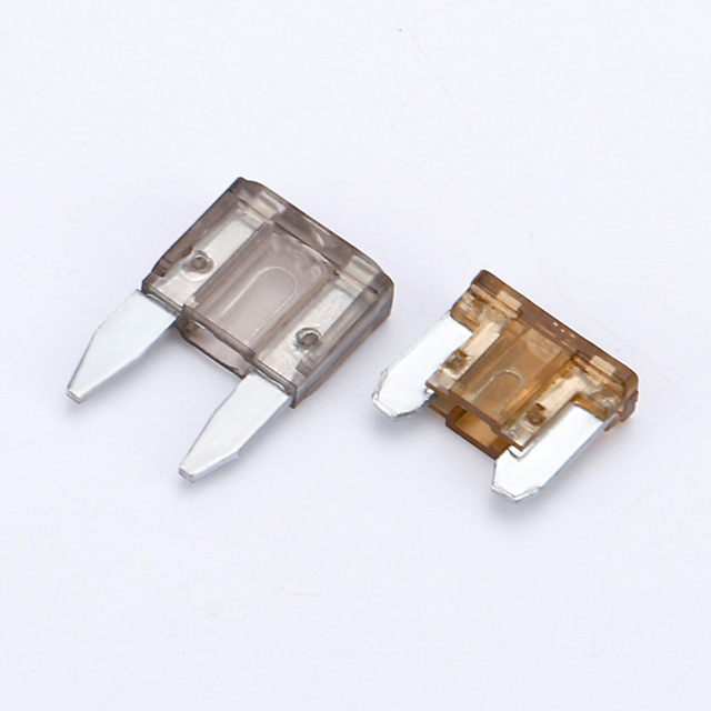 Mini Blade Car Fuse Assortment Zinc Material 2A 3A 5A 7.5 a 10A 15A 20A 25A 30A 35A 40A Automotive Replacement Mini Fuses