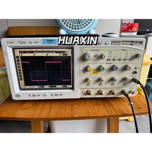 Oscilloscope numérique Agilent 54854A 4 GHz 20 GS/s Infiniium d'occasion #   hx - Product Image 1