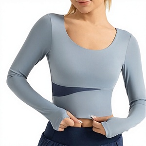 Camisetas Deportivas de Manga Larga para Mujer, Tallas Grandes, Cuello Redondo, Diseño de Dos Piezas, Secado Rápido, Transpirables, Protección UV, Logotipo Estampado en la Parte Delantera - Product Image 4