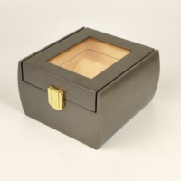 Boîte à montres en bois peint à la main, courbée, avec doublure en velours, fenêtre transparente et boucle métallique pour collection de montres et emballage cadeau de luxe