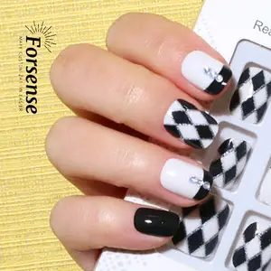 Черно-белый французский наконечник на ногти Короткие квадратные накладные ногти с дизайном для маленьких ручных страз 2024 ногти износ Искусство 3d
