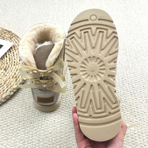 卸売UGボウブーツ人気商品暖かいレディースミディアムラインストーンスノーブーツ冬用アウトドアカウスエードスノーブーツ - Product Image 4