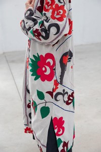 Classic Women's Suzani Hand Embroidered Floral <b>Pattern</b> Canvas <b>Quilted</b> <b>Jacket</b> Autumn Winter Boho Crewel Woven Button 100% Cotton - Product Image 3