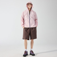 Nouvelle veste à capuche anti-UV pour femme, style montagne, UPF50+, manches longues, résistante aux plis, séchage rapide, collection 2026