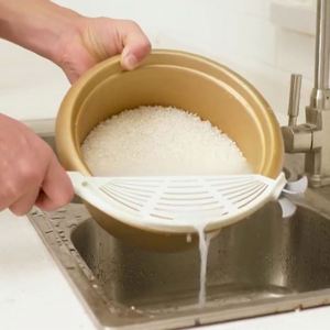 Utensilios de Cocina, Cuchara Multifuncional para Arroz, Lavador de Frutas, Lavador de Arroz con Forma de Ballena - Product Image 3