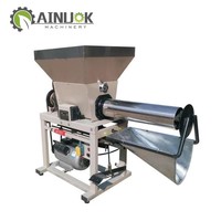 Équipement de production de champignons Machine de remplissage de sacs en plastique Machine de remplissage de champignons huîtres avec composants de roulement de moteur central