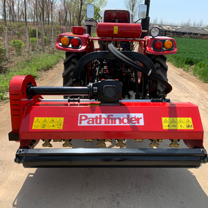 Alat Pemotong Rumput, Traktor Digerakkan Derek Di Belakang Ember Pemotong Rumput