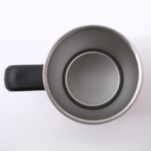 304 tasse à poignée en acier inoxydable 24oz portable grande capacité tasse à bière brésilienne scellée et étanche tasse à vide - Product Image 5