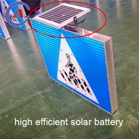 Señal de Tráfico de Seguridad Vial con Energía Solar, Luces LED Intermitentes, IP55 Impermeable, Batería de Litio, Panel Solar Monocristalino