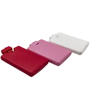 Bunte Kreditkarten-Sprüh flasche aus Kunststoff im Taschen format PP rot rosa weiß feiner Sprühnebel 25ml Parfüm-Sprüh flaschen