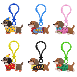 Plastic Material Manufacture Wholesale Anime Cartoon Dachshund Carabiner Key Chain PVC Rubber Lightweight Waterproof UV Printing
