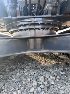 รถขุดตีนตะขาบ Volvo EC240 มือสองจากสวีเดน แท้ 24 ตัน รุ่นปี 2022 เครื่องยนต์ 130 กิโลวัตต์ เกียร์บ็อกซ์ ประหยัดน้ำมัน - Product Image 4