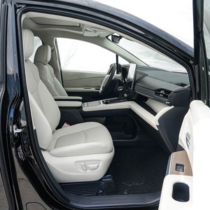 <span class=keywords><strong>Toyota</strong></span> Sienna 2027, Cero Kilómetros, 2.5L HEV, Motor Doble, 4WD, Edición de Lujo - Product Image 6