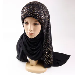 Wholesale 2021 Hijab Trend Instant Islamic Scarf Turkish Cotton Jersey Hijab With Stone