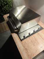 Station de cuisine extérieure multifonctionnelle moderne en acier inoxydable avec barbecue à gaz 4 brûleurs encastrable et chariot