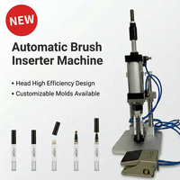 Machine automatique d'insertion de brosses pour flacons de vernis à ongles, solution d'emballage pour machine à presser les brosses cosmétiques