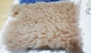 Prêt à expédier tricot 100% <span class=keywords><strong>laine</strong></span> 1000 G/M cheveux bouclés tissu en fausse <span class=keywords><strong>fourrure</strong></span> pour manteau d'hiver et veste - Product Image 2
