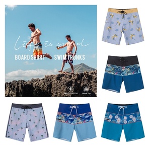 <span class=keywords><strong>Shorts</strong></span> da Surf da uomo con <span class=keywords><strong>Shorts</strong></span> da 19 "personalizzati da donna con pantaloncini da Surf da uomo - Product Image 4