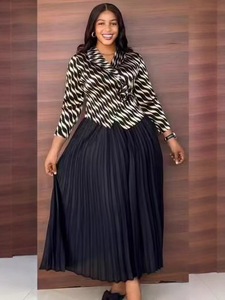 Elegante vestido Miyaki de gama alta para damas, plisado francés, cuello con muescas, decoración de volantes de dos piezas de imitación, estilo informal para primavera - Product Image 3