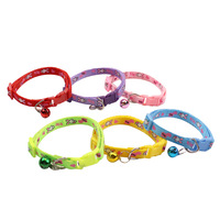Collier pour animaux de compagnie en nylon à motif de dessin animé mignon, avec clochette douce, boucle de sécurité réglable, sangle de cou pour chaton et chiot, accessoires OEM