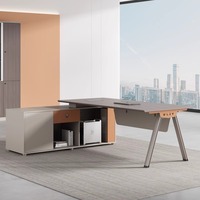 Ensemble de bureau et chaise de direction en forme de L au design moderne et épuré, bureau de direction modulaire
