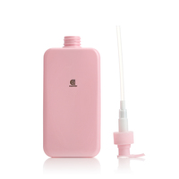 Bouteille à pompe plate carrée vide pour animaux de compagnie de 500ml, conception torsadée pour la sérigraphie du shampooing et du revitalisant pour cheveux