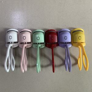 Applicateur Pinky leem Black Beauty rose, recourbe-cils portable, outil de maquillage, mini peigne à cils, recourbe-cils électrique chauffant - Product Image 1