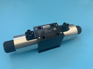 Séries D3W - Contrôle directionnel SD3W004CNJW - Solénoïde 4 voies 3 positions NG10 CETOP05 - Haute pression hydraulique - Product Image 5