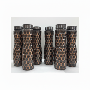 Botella de Cobre Antigua Hecha a Mano con Diseño Ayurvédico, Calidad Premium, para Gimnasio y Camping, Única, India, 32 Oz, Ecológica, Unisex - Product Image 1